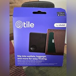 Tile by Life 360 Slim Wallet Finder Bluetooth Tracker - Locator Tag New